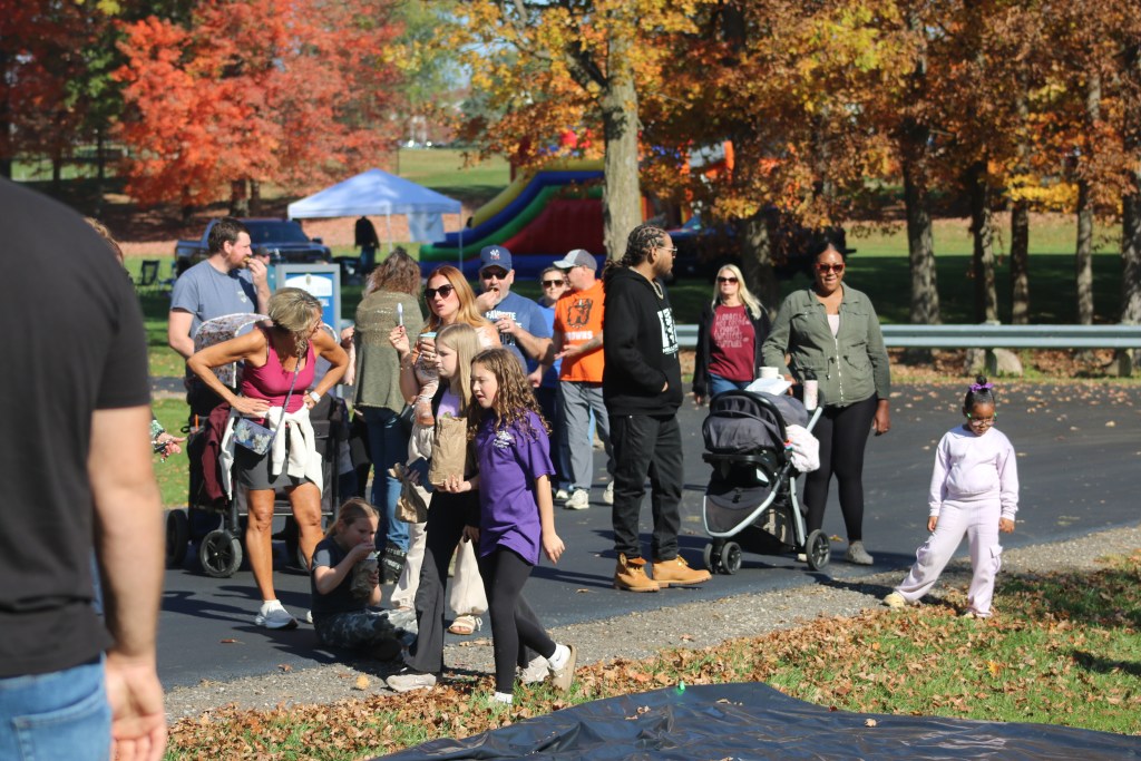 Duck, duck, race: Ontario's inaugural Community Fall Festival brings a ...